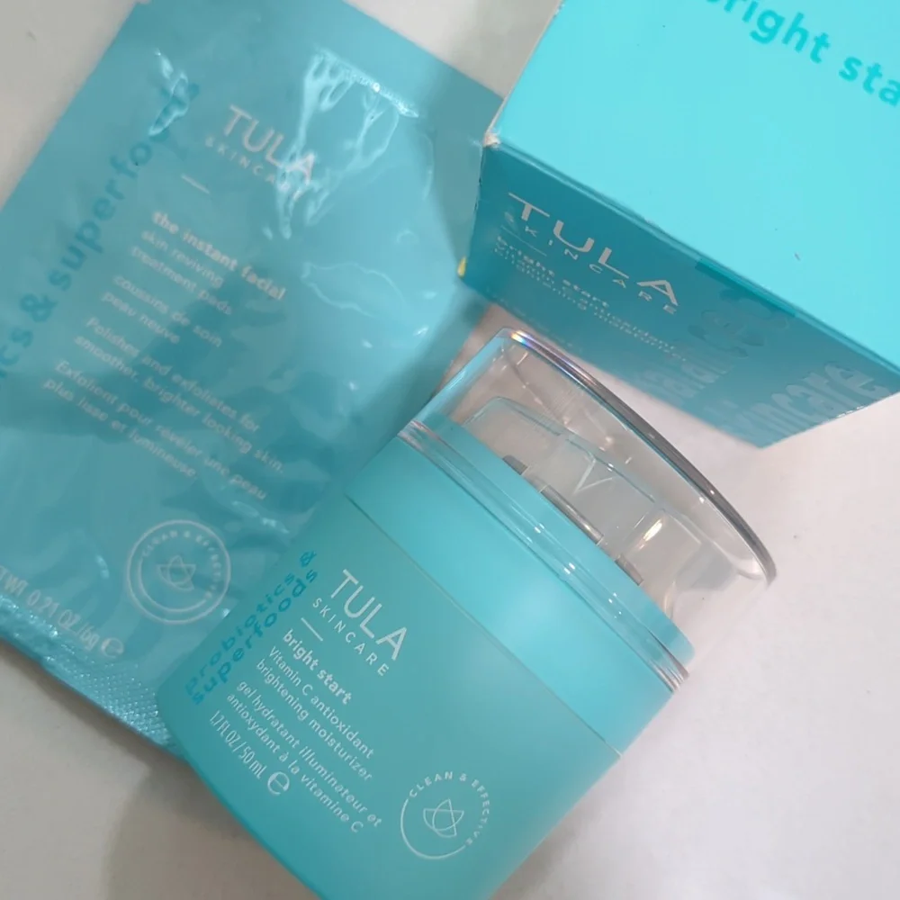 Tula Skincare Bright start Vitamin C antioxidant brightening moisturizer. - Picture 2 of 4